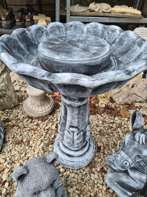 Buy & Sell Kings Heath Birmingham - Photos for large Bird Bath