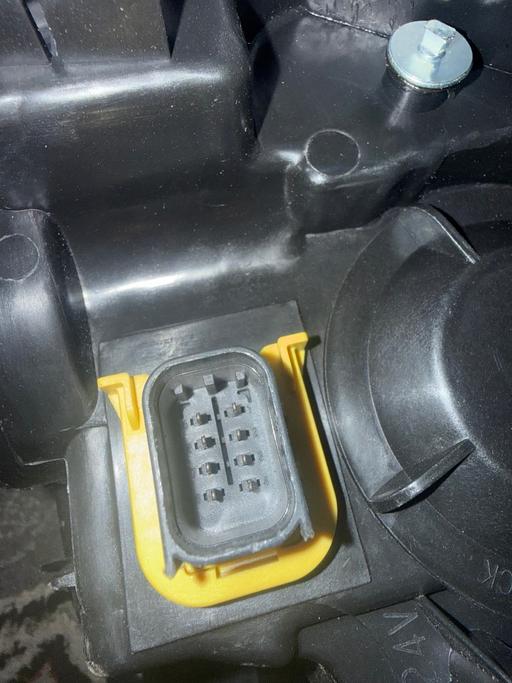 Buy & Sell Birchills Walsall - Photos for Truck headlights