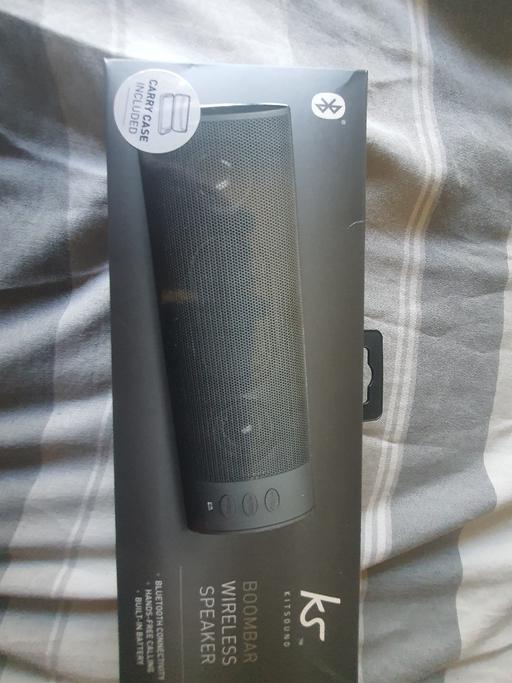 Buy & Sell Moseley Birmingham - Photos for kitsound Boombar wireless speaker with case