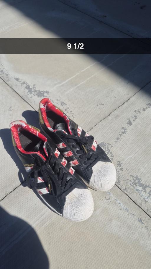 Buy & Sell Park Hill Sheffield - Photos for trainers