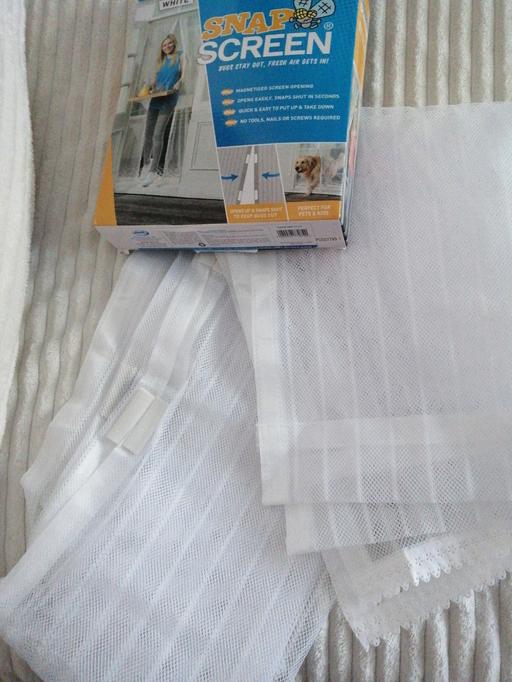 Buy & Sell Wednesfield Wolverhampton - Photos for Free (No velcro pads to stick to sides