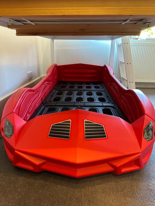 Buy & Sell Hale Trafford - Photos for Red toddler car bed with night lights