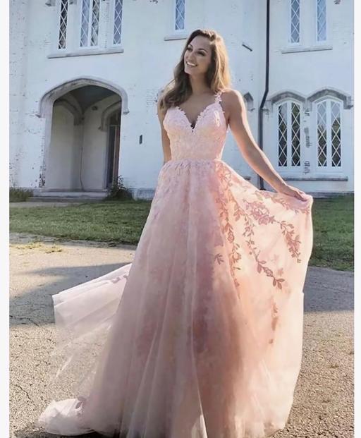 Buy & Sell Hasbury Dudley - Photos for Prom dress