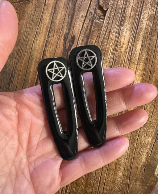 Buy & Sell Newcastle Upon Tyne Newcastle upon Tyne - Photos for 2 x gothic pentagram hair clip slides