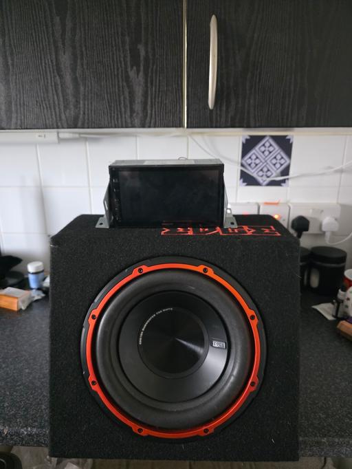 Vehicles Waltham Forest East London - Photos for sub amp double din