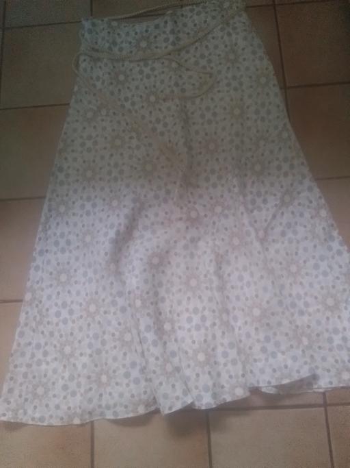 Buy & Sell Aldridge Walsall - Photos for PER UNA LINEN SKIRT