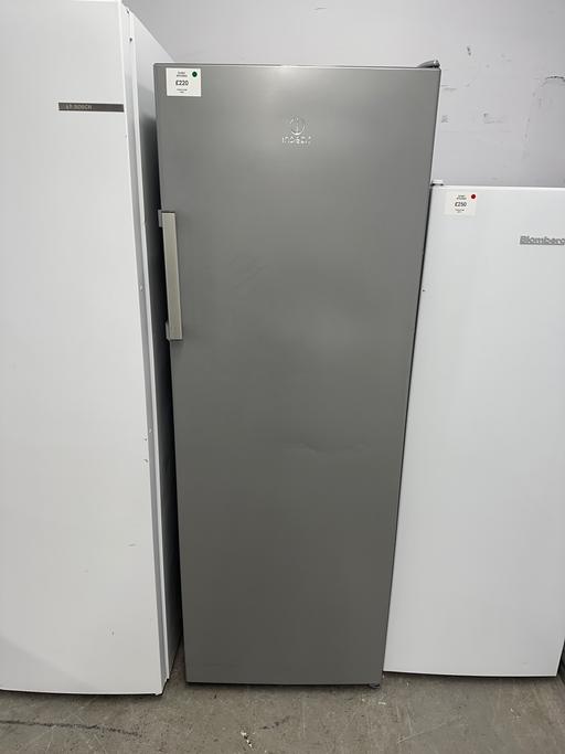 Buy & Sell Park Village Wolverhampton - Photos for Indesit Tall Freezer