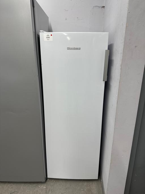 Buy & Sell Park Village Wolverhampton - Photos for Graded BLOMBERG Tall Freezer