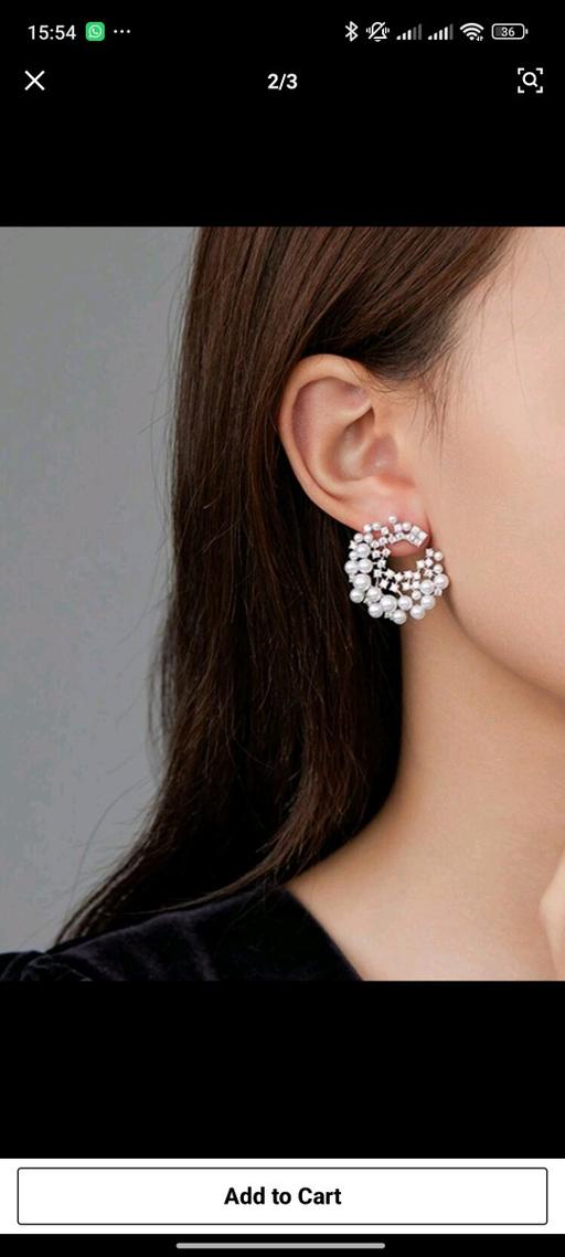 Buy & Sell Seven Kings East London - Photos for 1 pair silver pearl earrings
