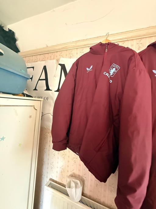 Buy & Sell Huntington South Staffordshire - Photos for Aston Villa coat