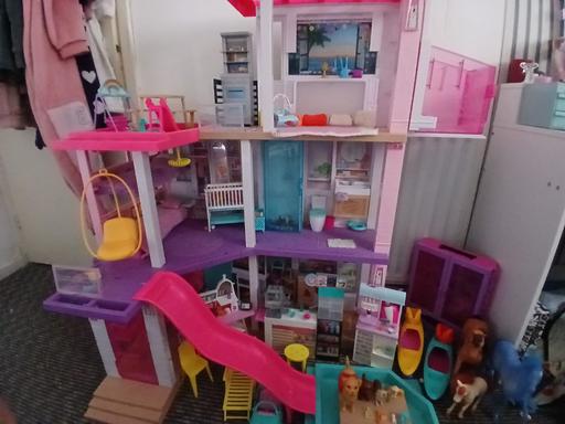 Buy & Sell Marston Green Solihull - Photos for barbie dolls house