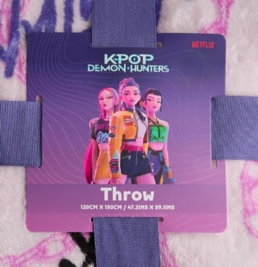 Buy & Sell Charter Avenue Industrial Estate Coventry - Photos for throw k-pop demon hunters