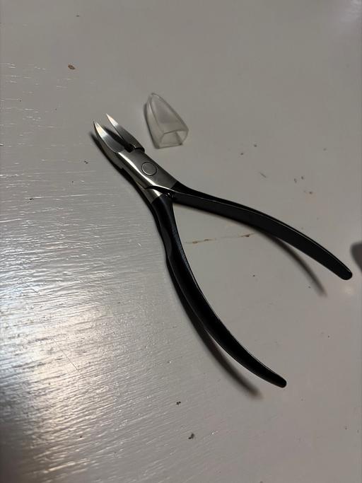 Buy & Sell Duckmanton Chesterfield - Photos for Nail clippers