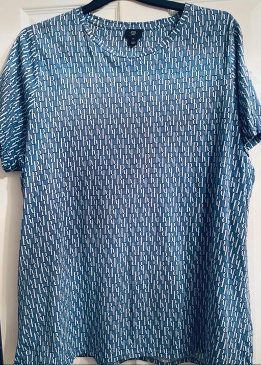 Buy & Sell Seaton Carew Hartlepool - Photos for River island top size 26