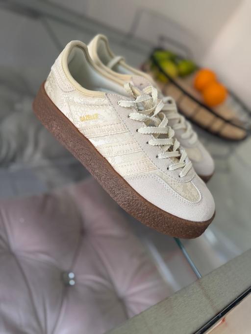 Buy & Sell Butterwick Boston - Photos for Adidas gazelle 6