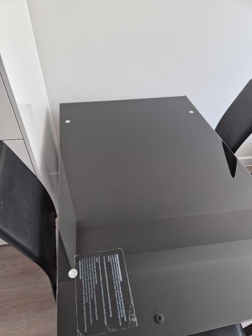 Buy & Sell Ramsgate Thanet - Photos for Glass Black Dining Table & 4 Chairs