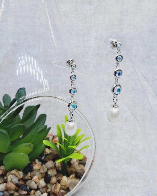 Buy & Sell Walsall West Midlands - Photos for Earrings