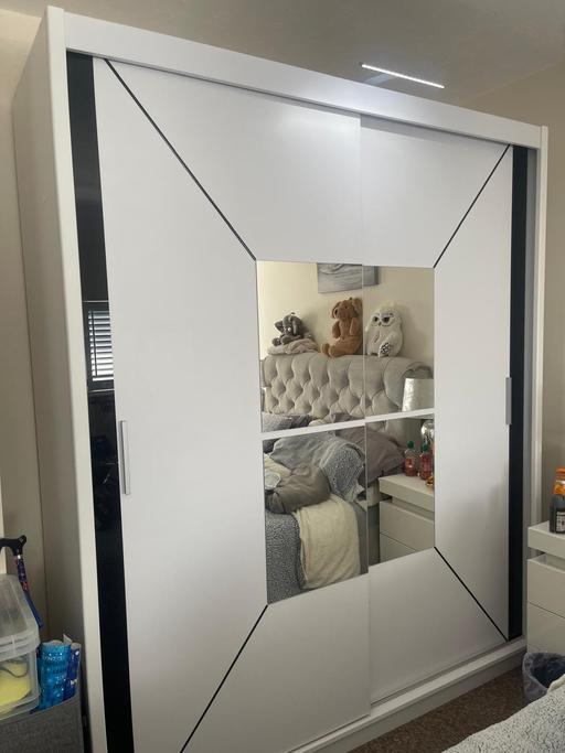 Buy & Sell Leamore Walsall - Photos for sliding wardrobes with light and mirrors