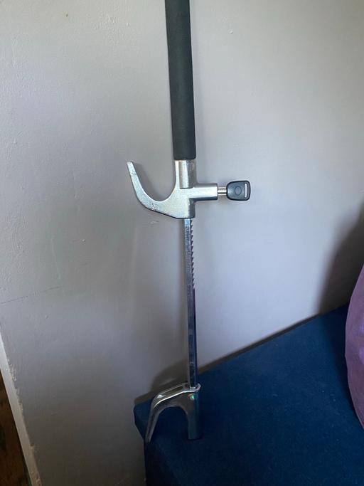 Vehicles Upper Gornal Dudley - Photos for HADDELE Steering wheel lock