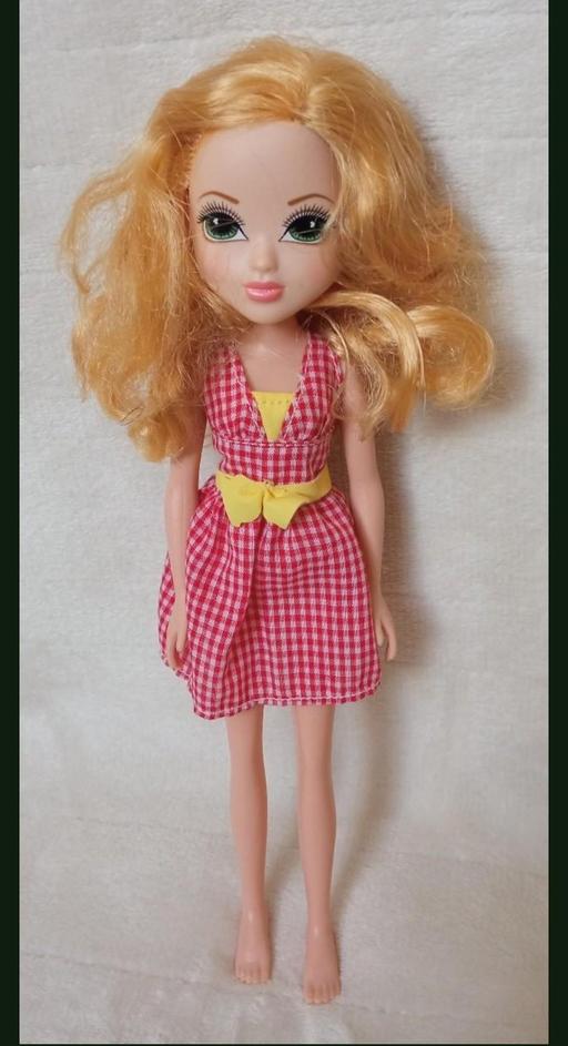 Buy & Sell Grafton Street Industrial Estate West Northamptonshire - Photos for Beautiful dolls