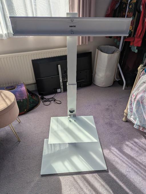 Buy & Sell Upton Wirral - Photos for Brontec free standing TV stand