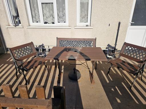 Buy & Sell Brownhills Walsall - Photos for cast iron bench set