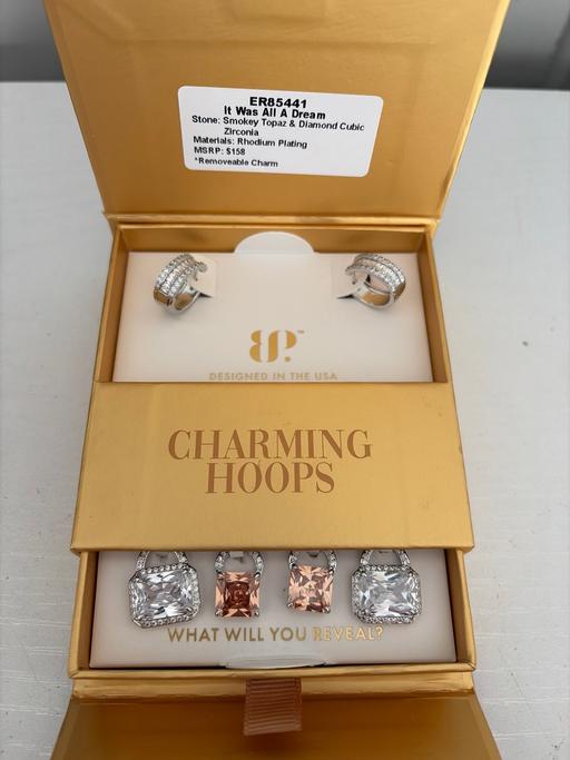 Buy & Sell Duckmanton Chesterfield - Photos for Bomb party gift set
