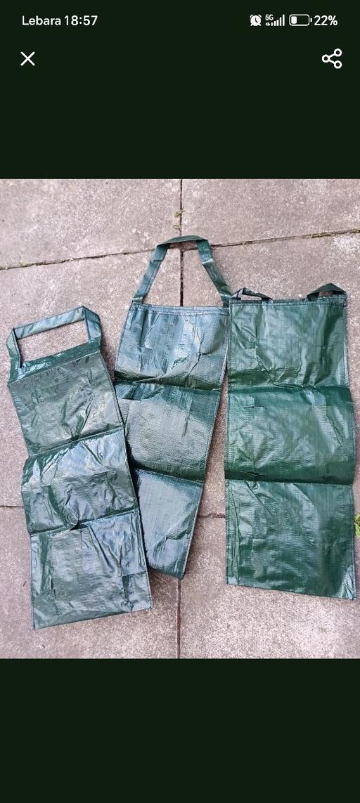 Buy & Sell Peckham South East London - Photos for strawberry planter bags new X3