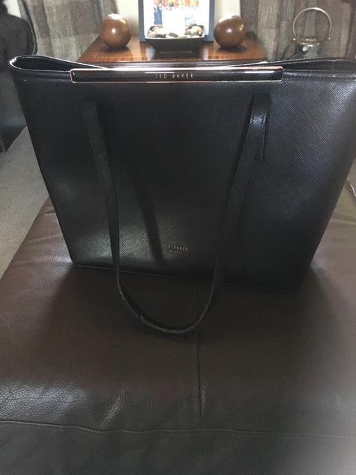 Buy & Sell Langford Central Bedfordshire - Photos for Ted Baker Bag and purse