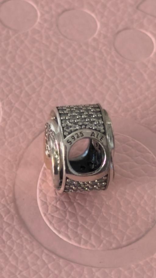 Buy & Sell Peverell Plymouth - Photos for Pand💚ora 14ct swirl charm