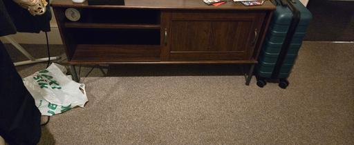 Buy & Sell Kingfisher Shopping Centre Redditch - Photos for brown tv table