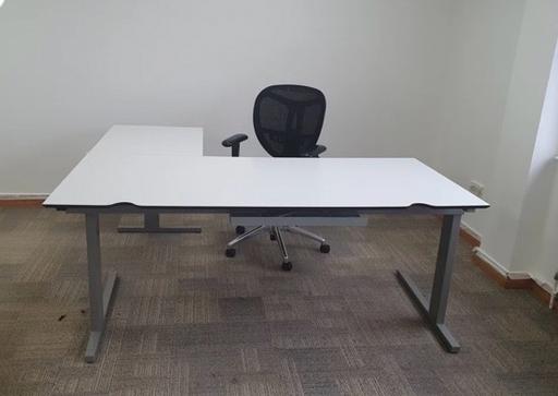 Buy & Sell Waddon South East London - Photos for White Techo Corner desk 180cm x 160cm x 80cm