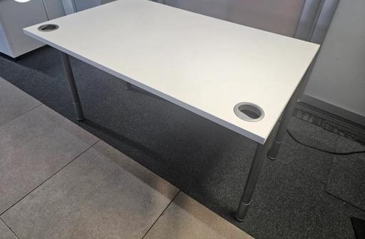 Buy & Sell Waddon South East London - Photos for Used White Computer Desk 120cm x 75cm