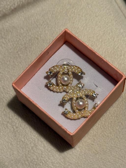 Buy & Sell Arnos Grove North London - Photos for Gorgeous pearl earrings