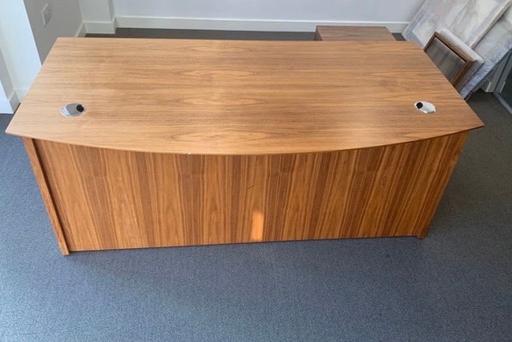 Buy & Sell Waddon South East London - Photos for Wood finish executive desk