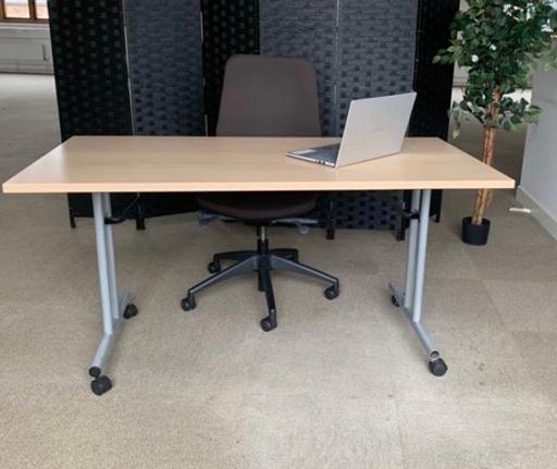 Buy & Sell Waddon South East London - Photos for Beech Finish Folding Office Table