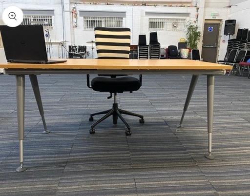 Buy & Sell Waddon South East London - Photos for Large office Executive desk Herman miller
