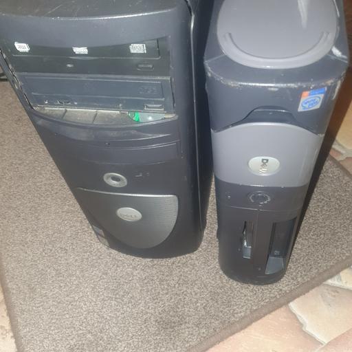 Buy & Sell Pensnett Dudley - Photos for 2 DELL Towers , Compaq & Daewoo Monitors , ok