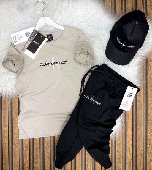 Buy & Sell Gelli Rhondda Cynon Taf - Photos for kids 3 piece calvin klein set age 8-9