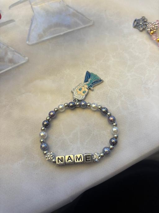 Buy & Sell Laindon Basildon - Photos for Stretch beaded personalised name bracelet