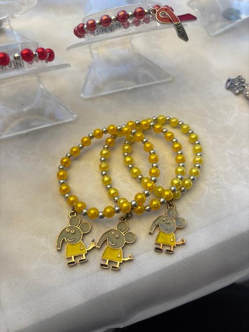 Buy & Sell Laindon Basildon - Photos for Character stretch beaded bracelet