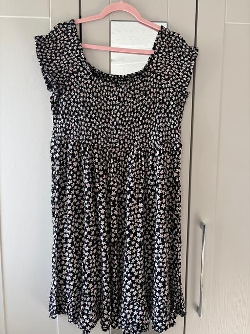 Buy & Sell Wednesbury Sandwell - Photos for Yours size 20 summer dress