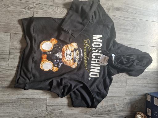 Buy & Sell Birkenhead Wirral - Photos for moshino jumper embroidered writing brand new
