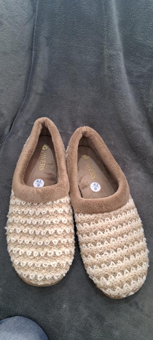 Buy & Sell Sutton Coldfield Birmingham - Photos for Pavers slippers Size 6