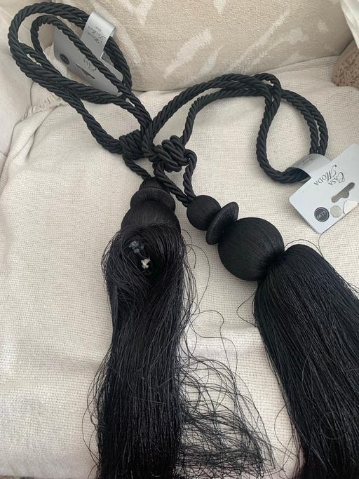 Buy & Sell Dagenham Barking and Dagenham - Photos for Curtain tie backs
