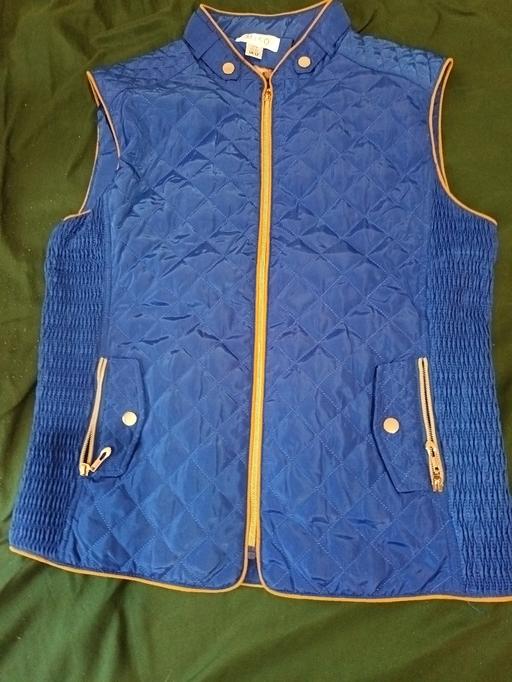 Buy & Sell Peckham South East London - Photos for miso gilet like new size 12