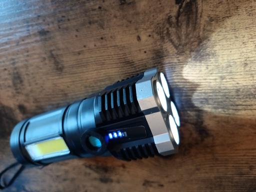 Buy & Sell Nunhead South East London - Photos for powerful rechargeable led torch