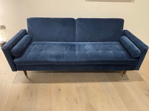 Buy & Sell Harrow Town Centre Harrow - Photos for Blue velvet sofa