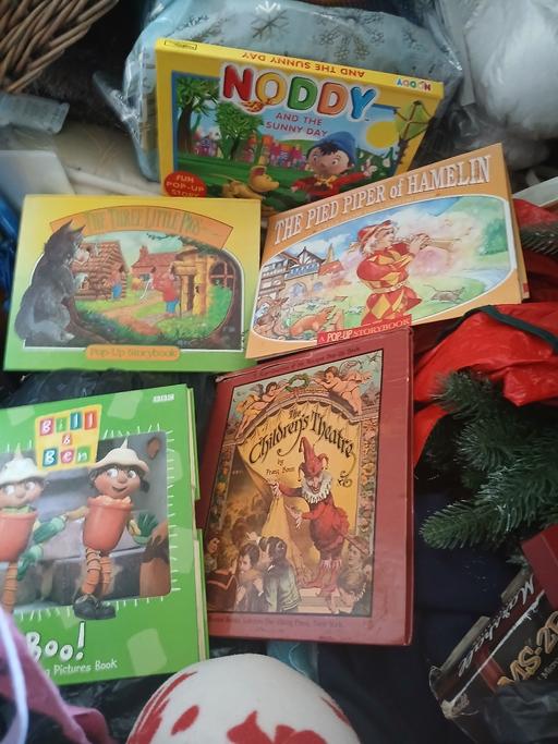 Buy & Sell Netherton Dudley - Photos for 5 pop up picture books