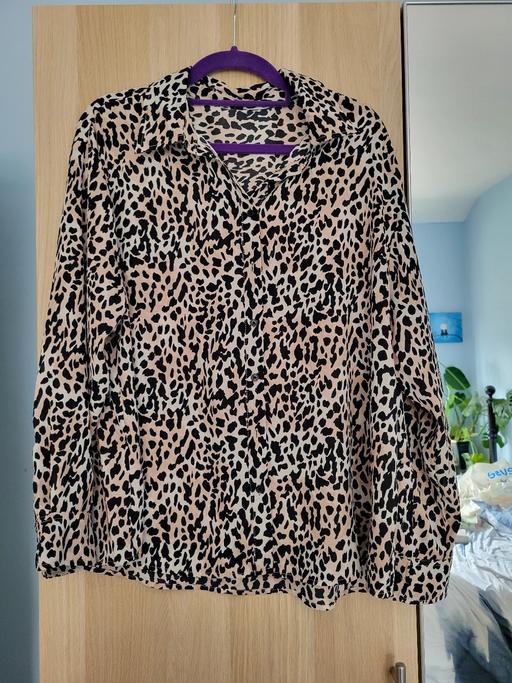 Buy & Sell Mytholmroyd Calderdale - Photos for Leopard print shirt. Good as new size 14.